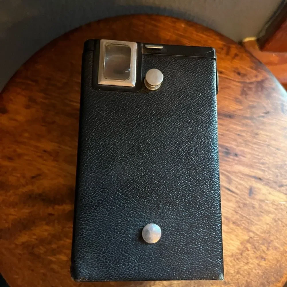 Kodak 1935 Brownie Box Camera
